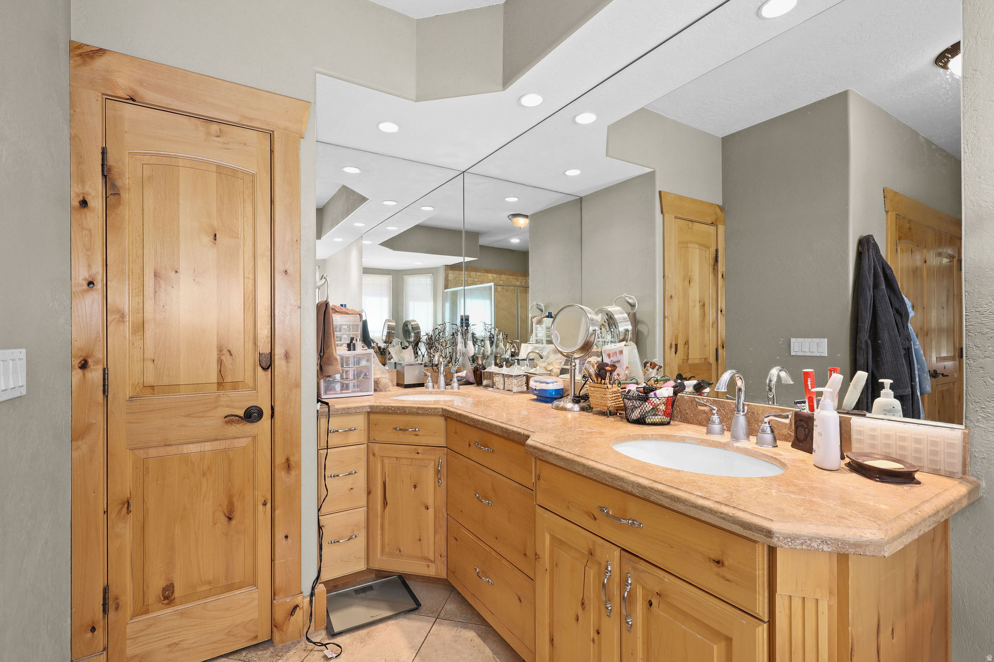 PHEASANT HOLLOW - Residential