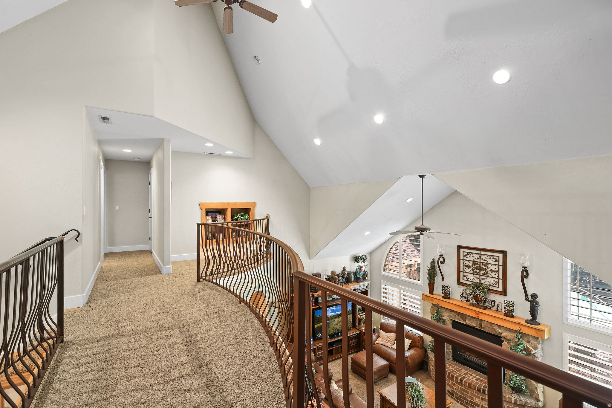 PHEASANT HOLLOW - Residential