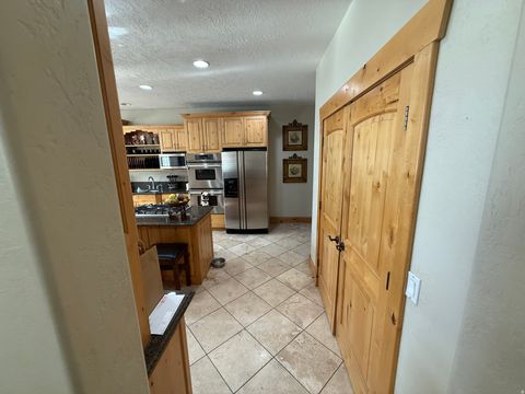 Tiny photo for 308 E 750 N, Lindon, UT 84042 (MLS # 2134495)