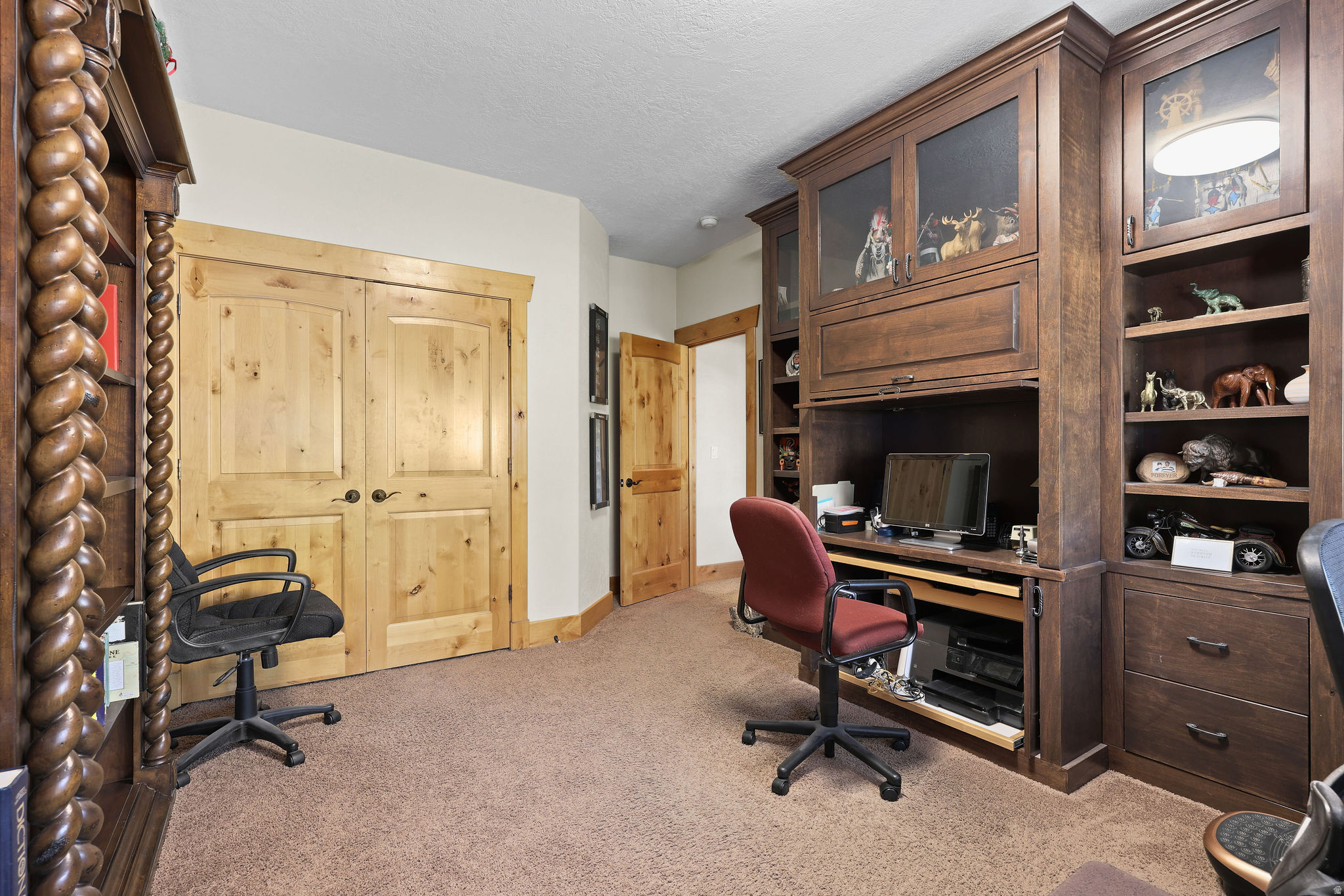 PHEASANT HOLLOW - Residential