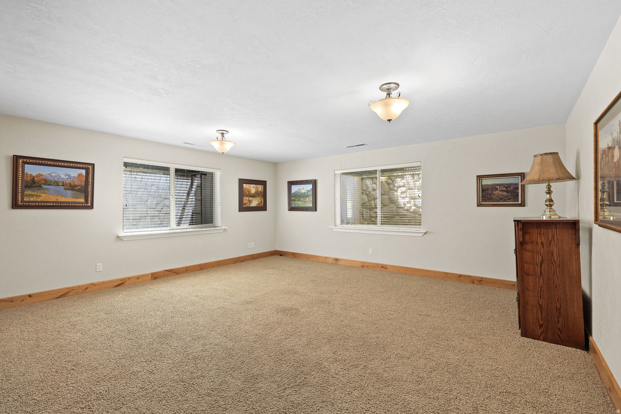 PHEASANT HOLLOW - Residential