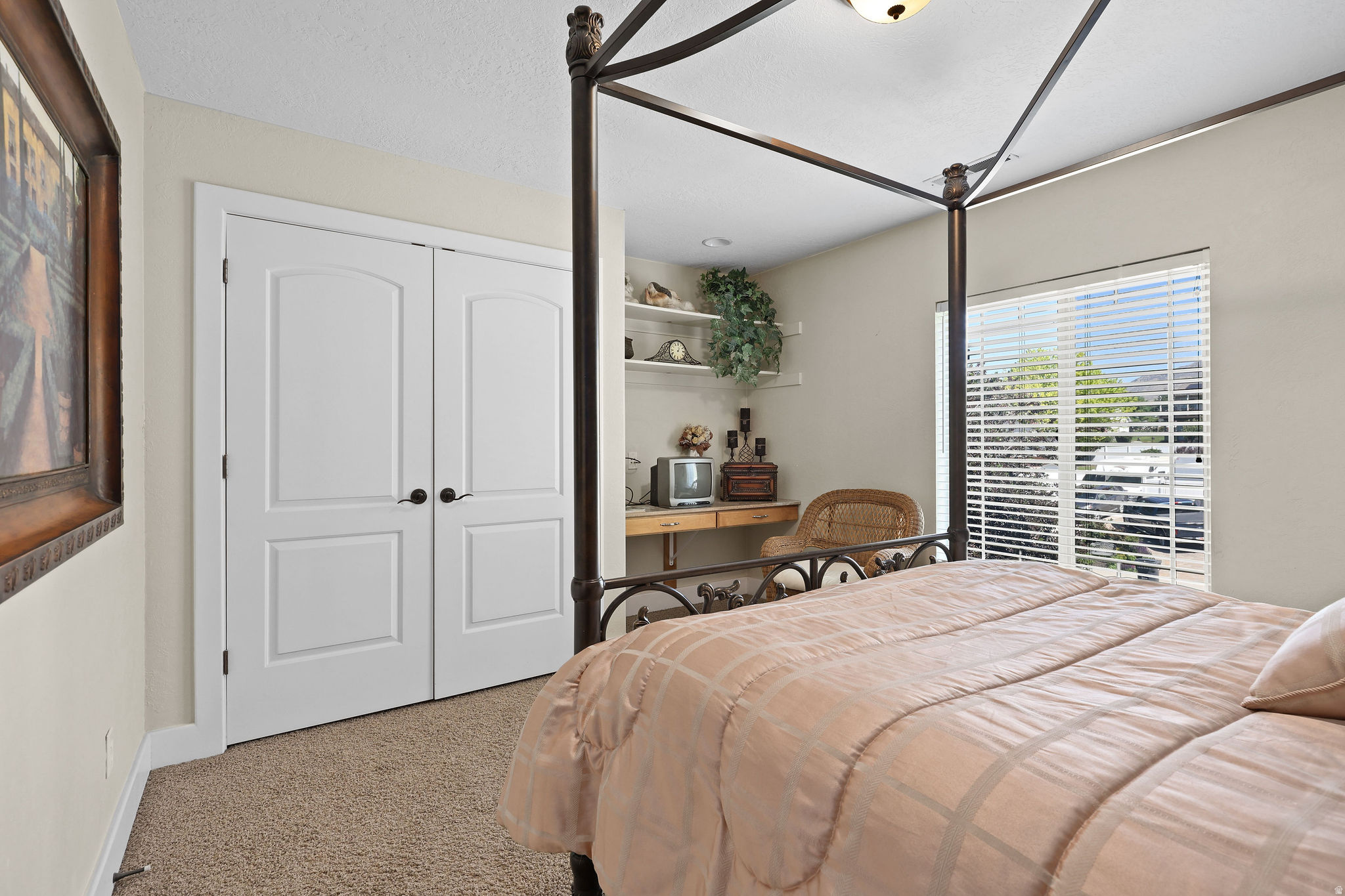 PHEASANT HOLLOW - Residential