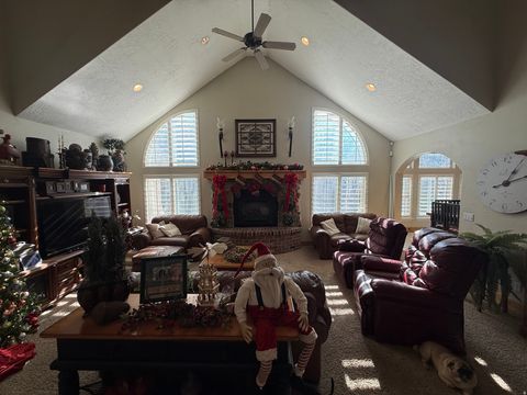 Tiny photo for 308 E 750 N, Lindon, UT 84042 (MLS # 2134495)