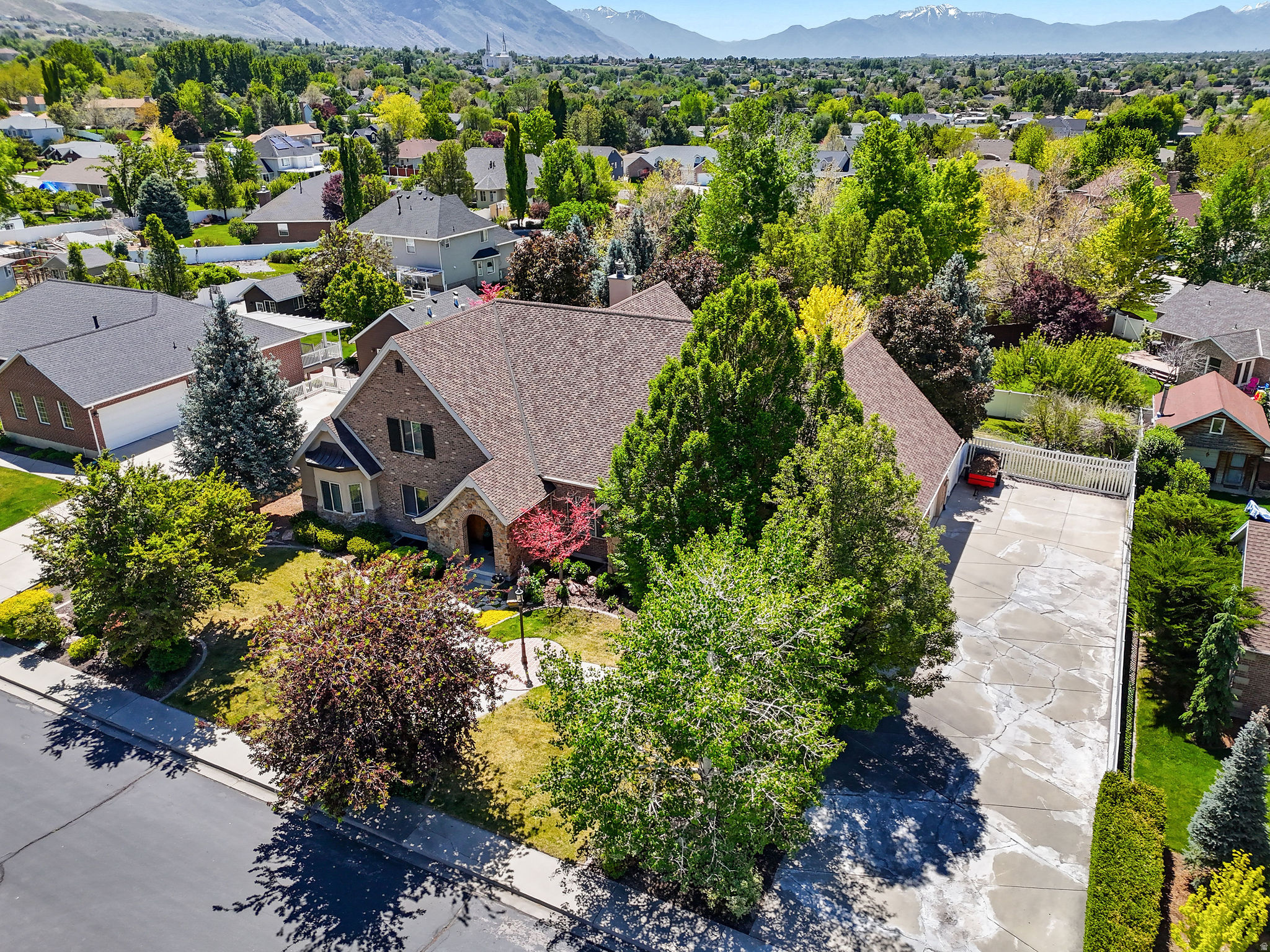 PHEASANT HOLLOW - Residential