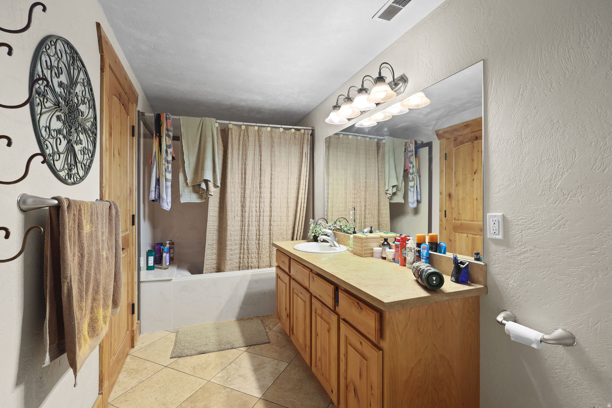 PHEASANT HOLLOW - Residential