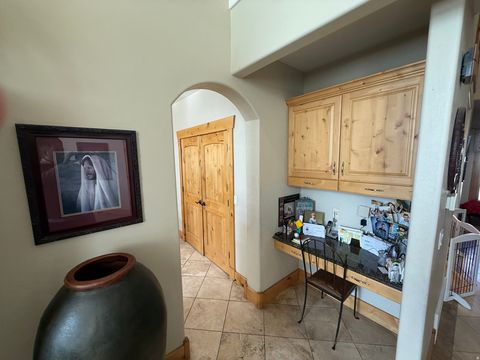 Tiny photo for 308 E 750 N, Lindon, UT 84042 (MLS # 2134495)