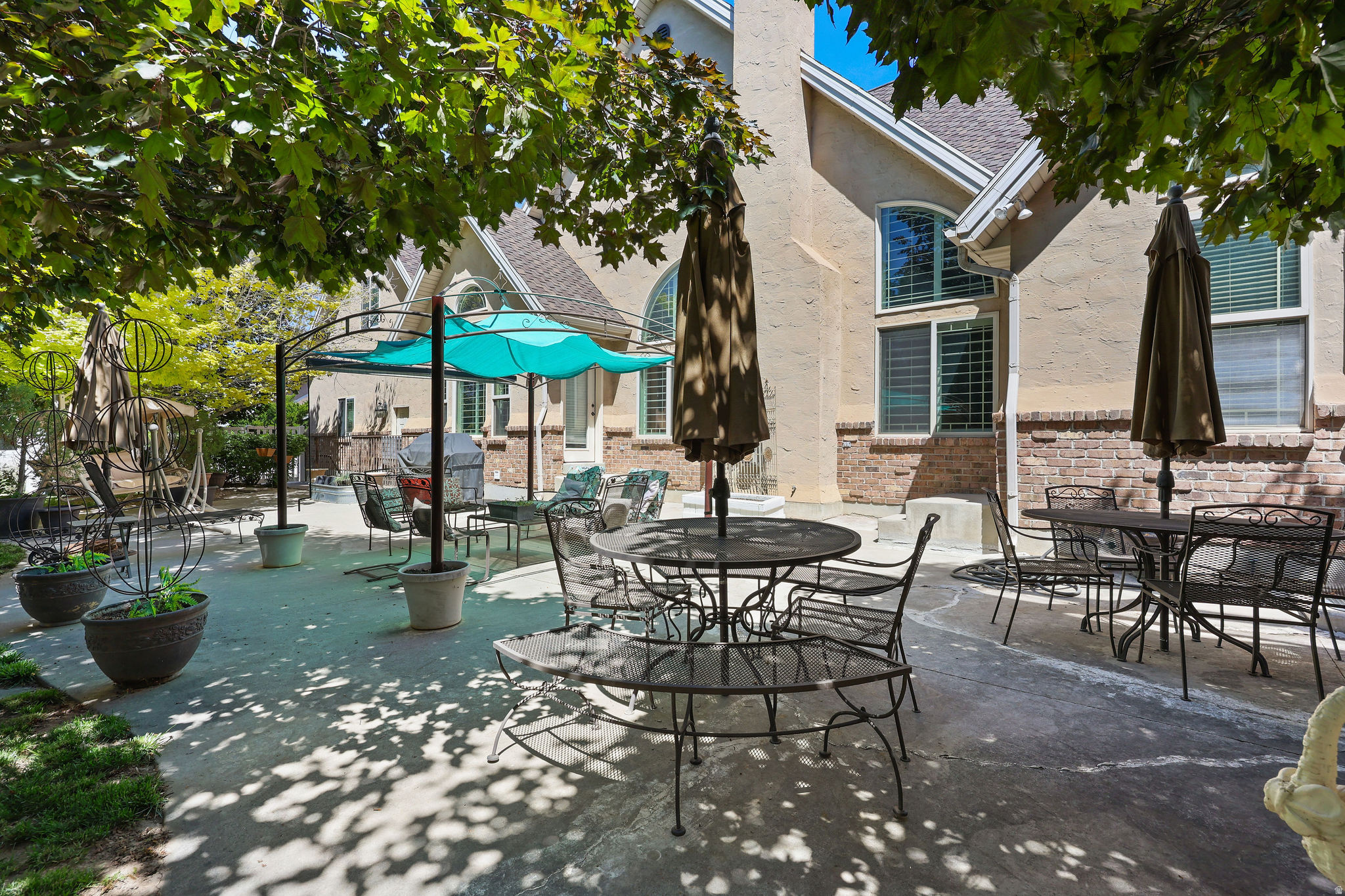 PHEASANT HOLLOW - Residential