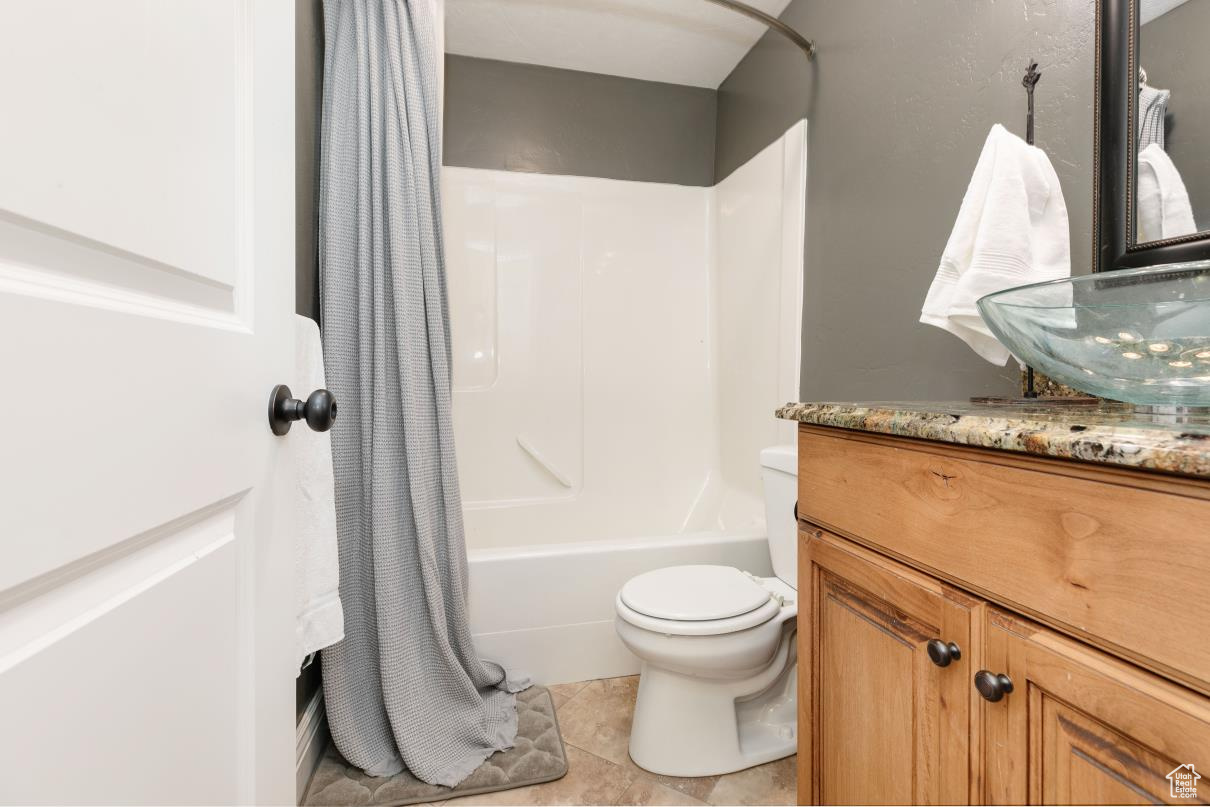 RICHMOND MEADOW ESTATES PH 1 - Residential