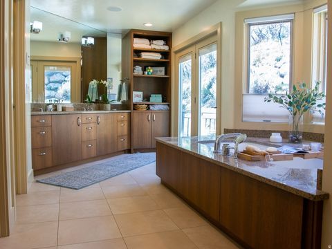 Tiny photo for 4925 S MOUNTAIN LN, Salt Lake City, UT 84124 (MLS # 2148495)