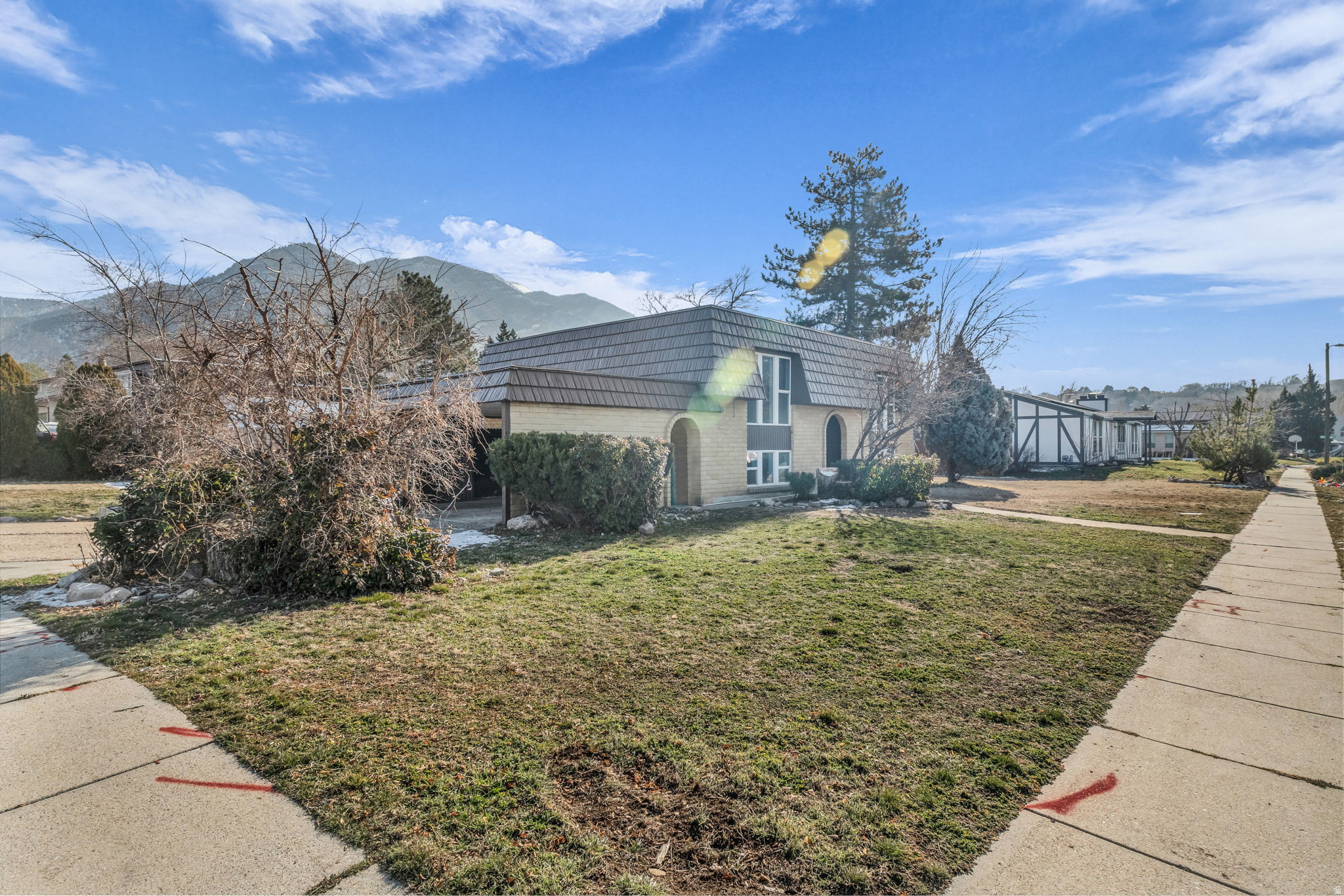 ORCHARD PARK - Residential