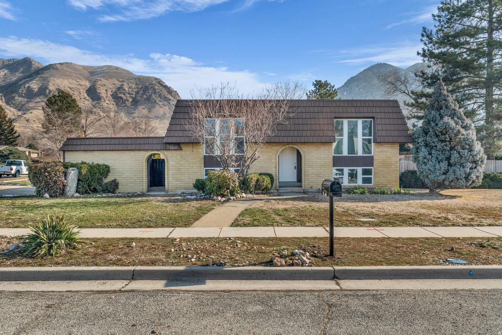 ORCHARD PARK - Residential