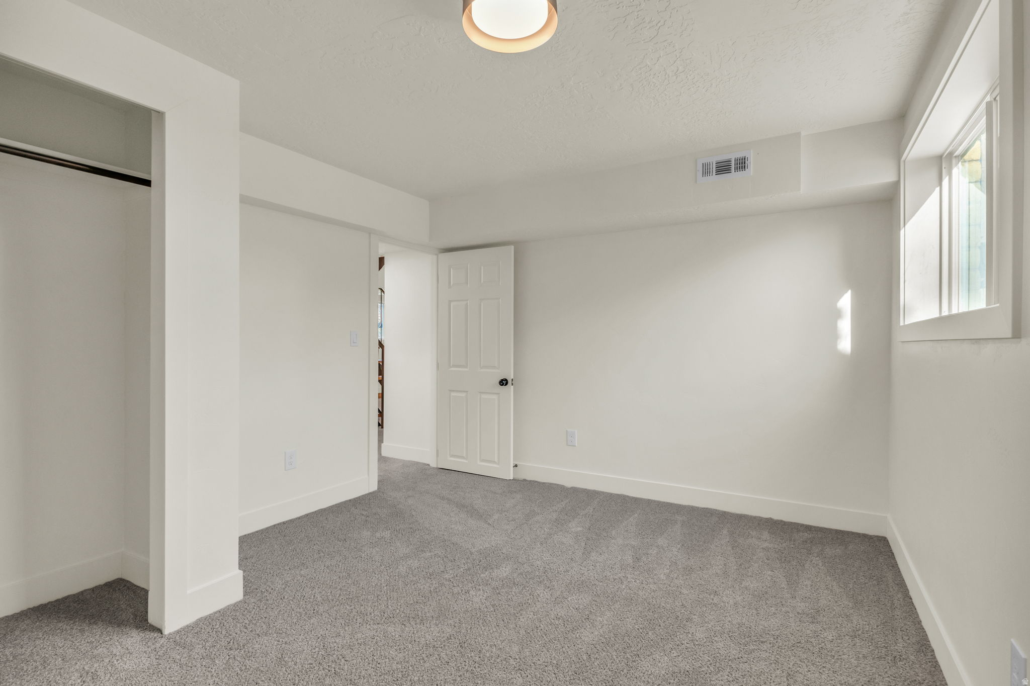 ORCHARD PARK - Residential