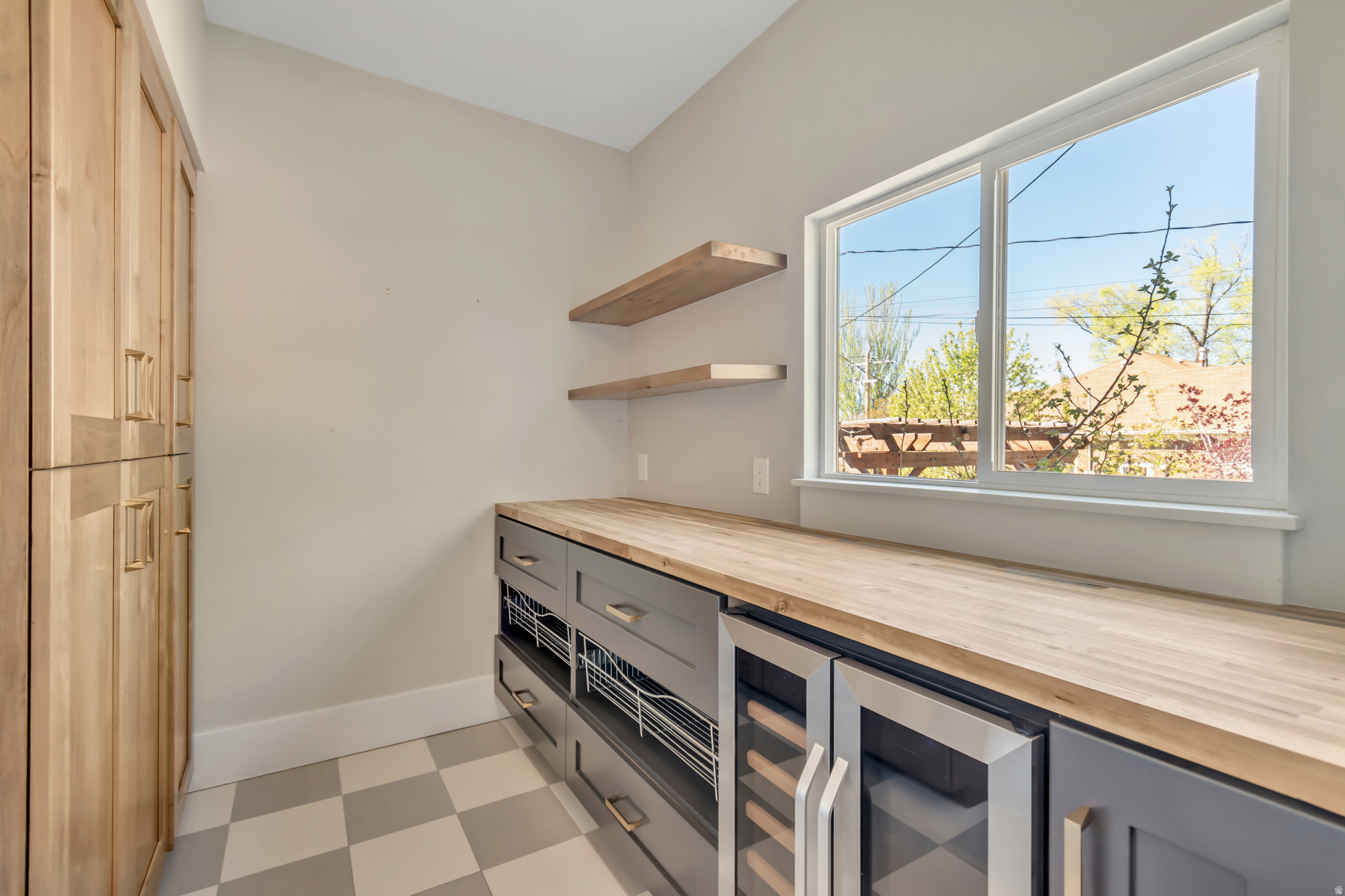 AVENUES - Residential