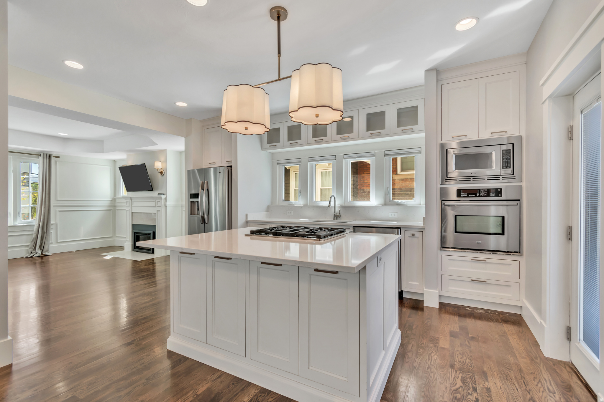 AVENUES - Residential