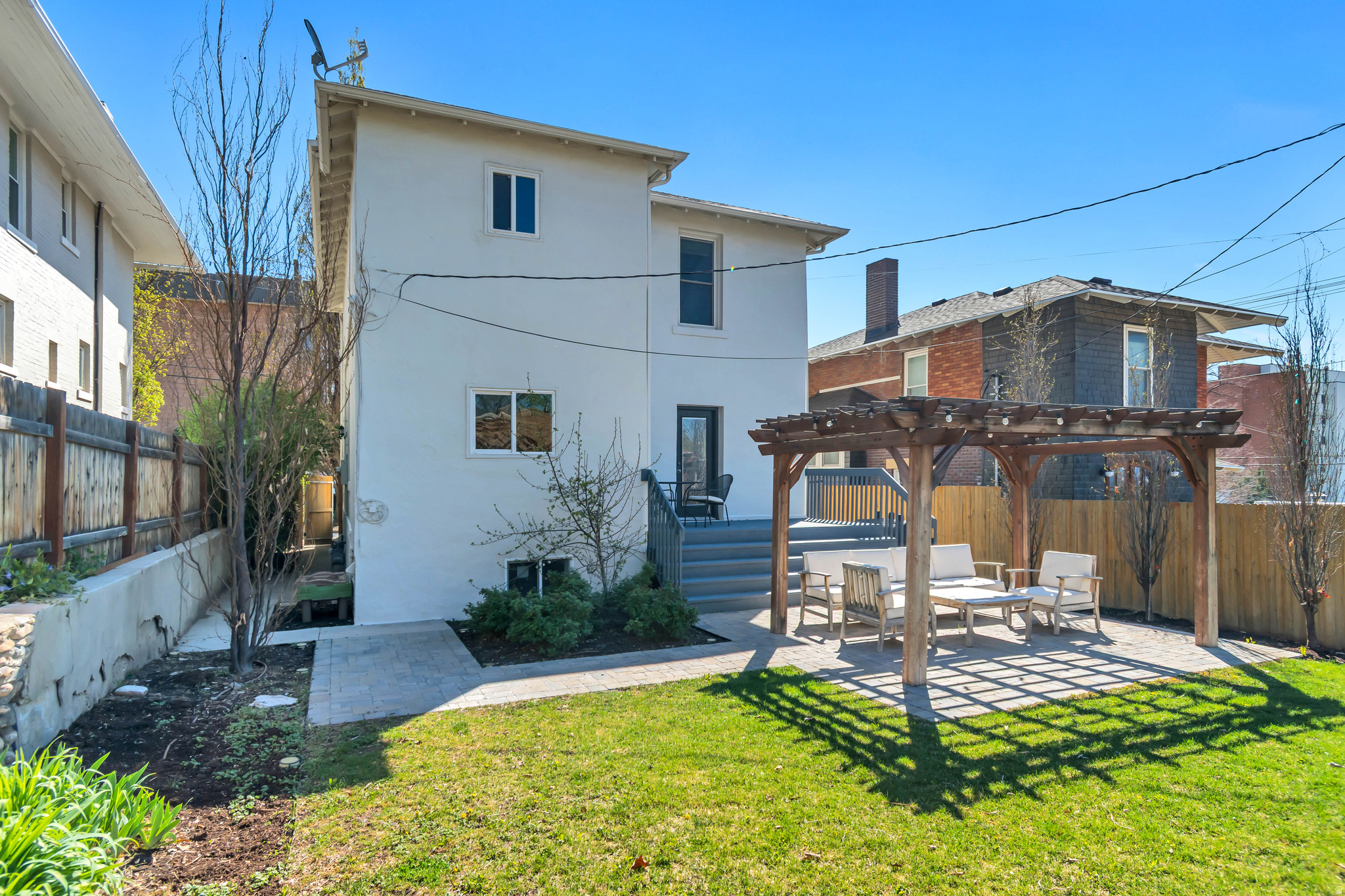 AVENUES - Residential