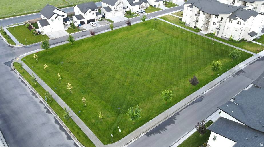 VINEYARD SUBDIVISION - Residential