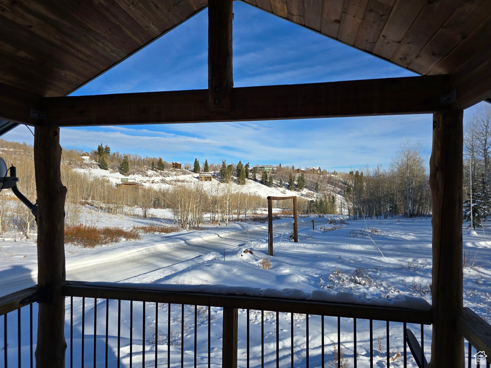 PINE MEADOW RANCH - Residential