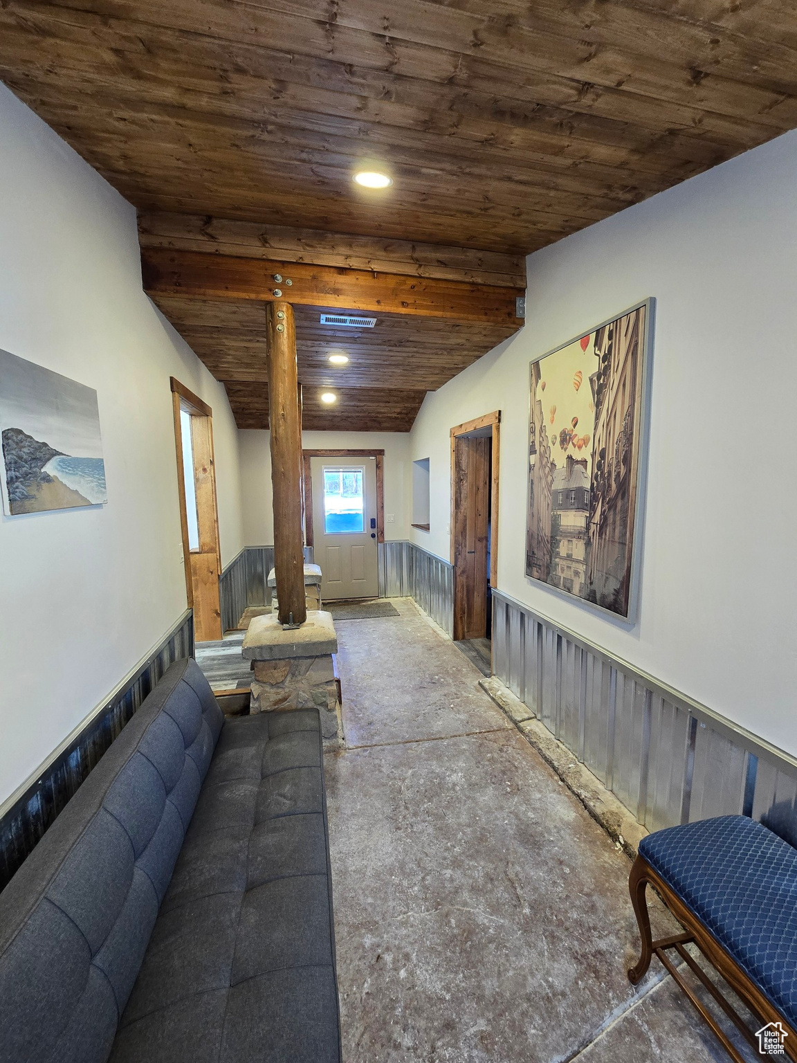PINE MEADOW RANCH - Residential