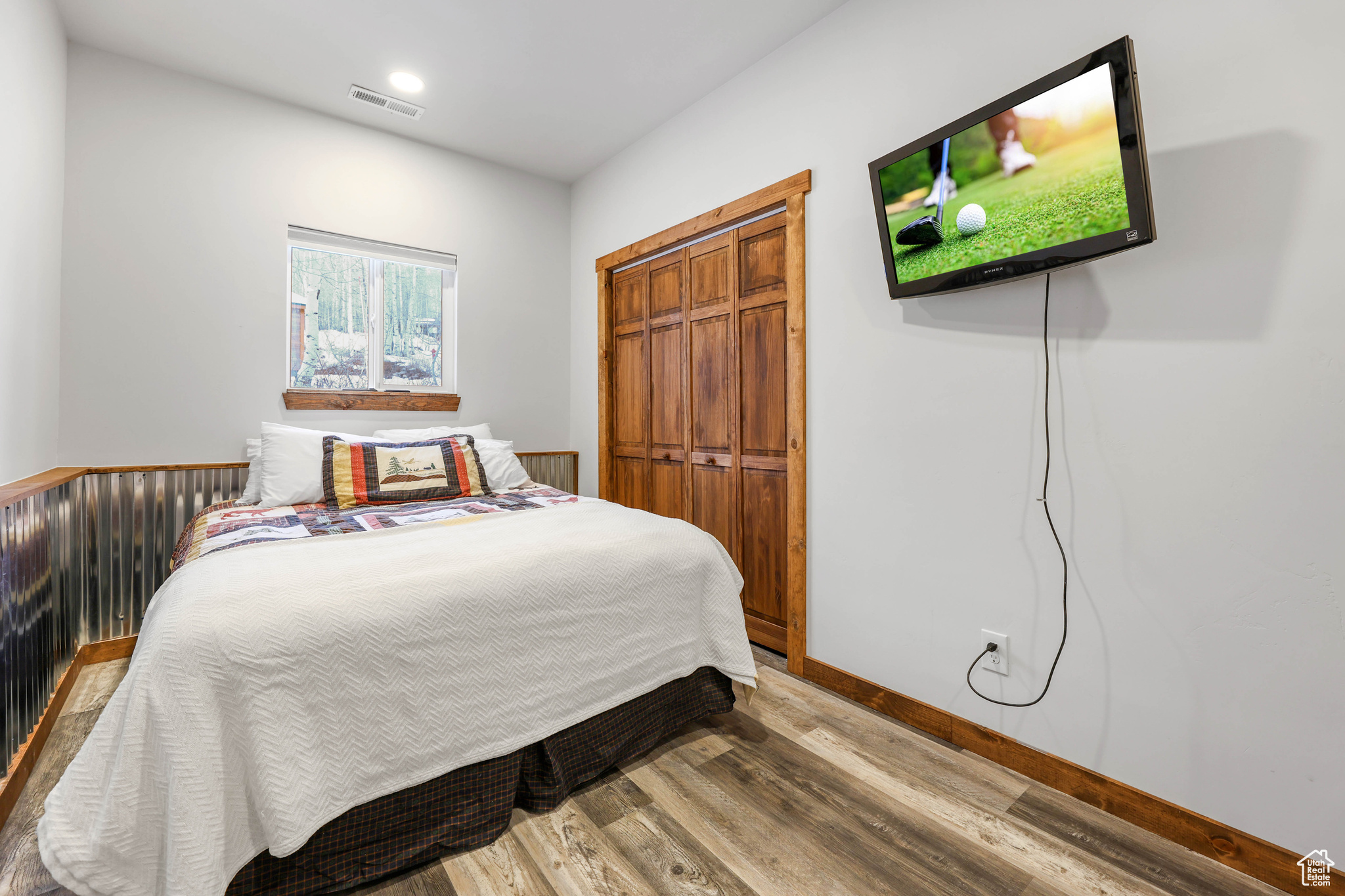 PINE MEADOW RANCH - Residential