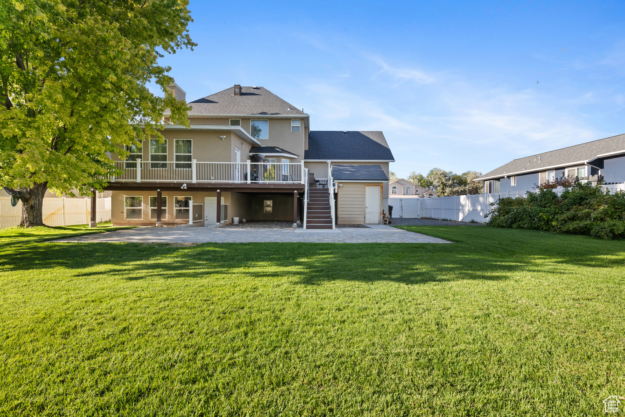 ARGYLE ACRES - Residential