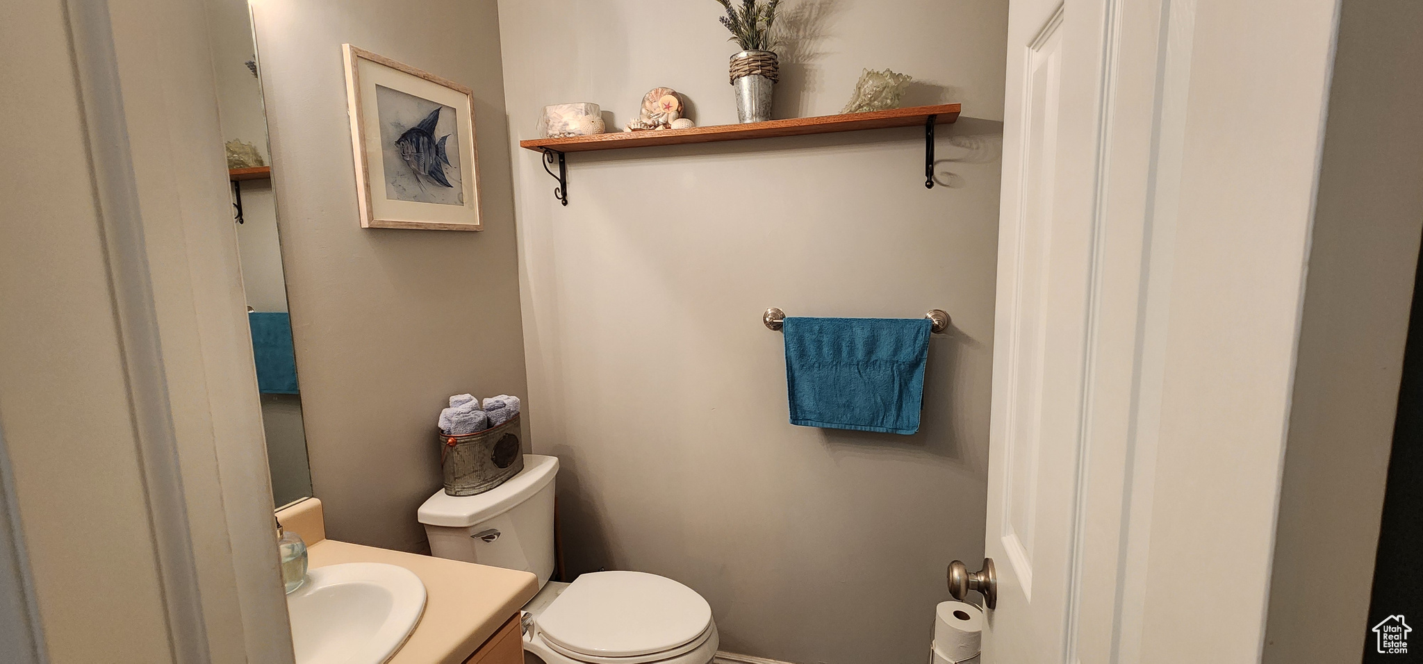 ARGYLE ACRES - Residential