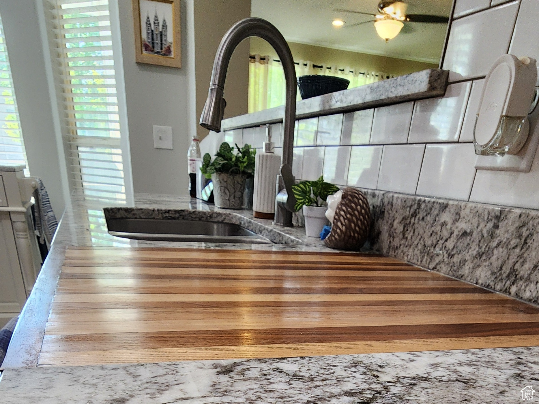 ARGYLE ACRES - Residential