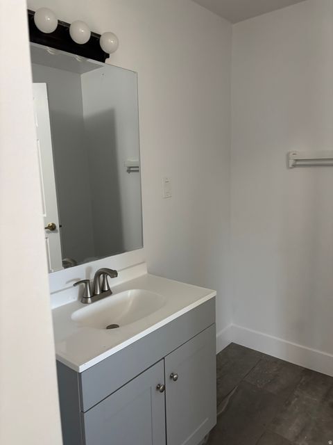 Tiny photo for 7255 S 525 E, Midvale, UT 84047 (MLS # 2143387)