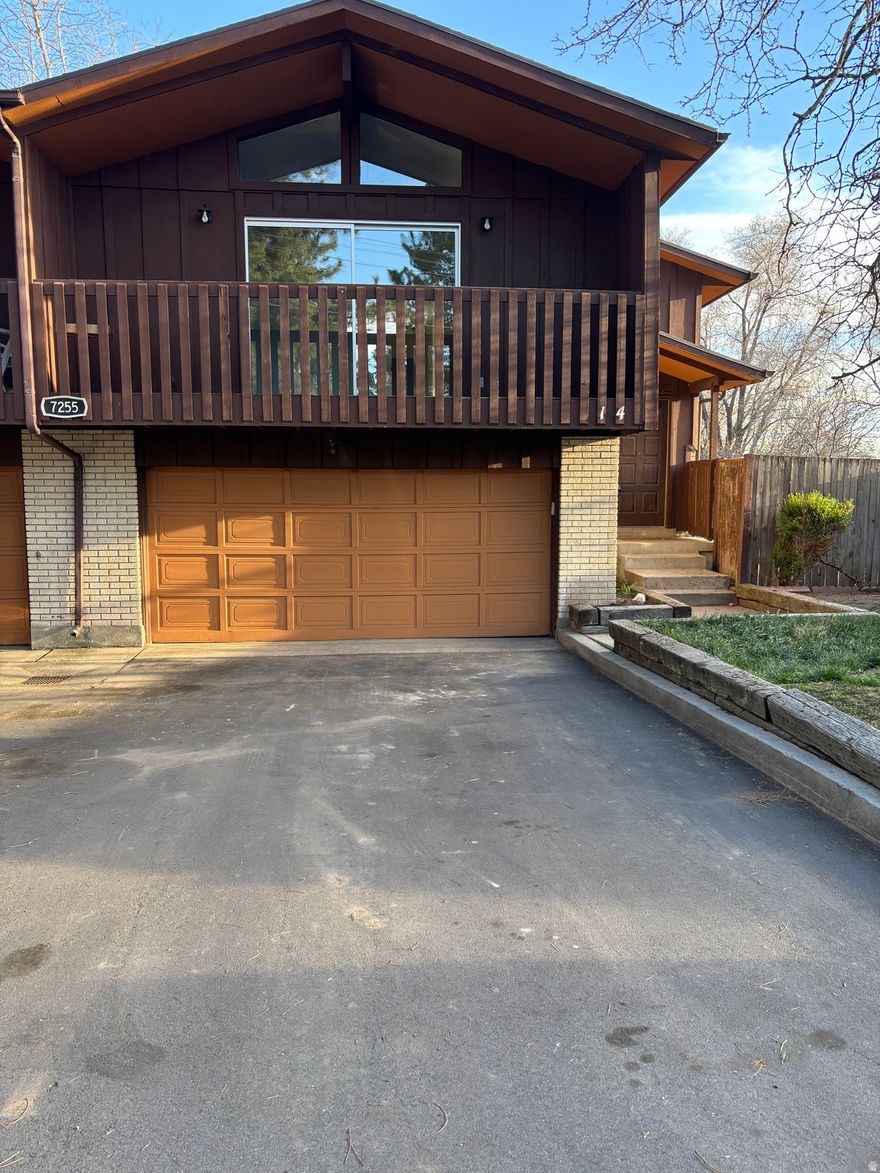 Prime East Side location, Lots of updates New Kitchen; bathrooms; New paint. Ideally located for commuters, your minutes from major freeway's;  Ski resorts; walking distance to Union Park Shopping centers, restaurant's. Roof was replaced 4 yrs ago Newer Windows replaced 4 yrs ago. Buyers to verity all information.