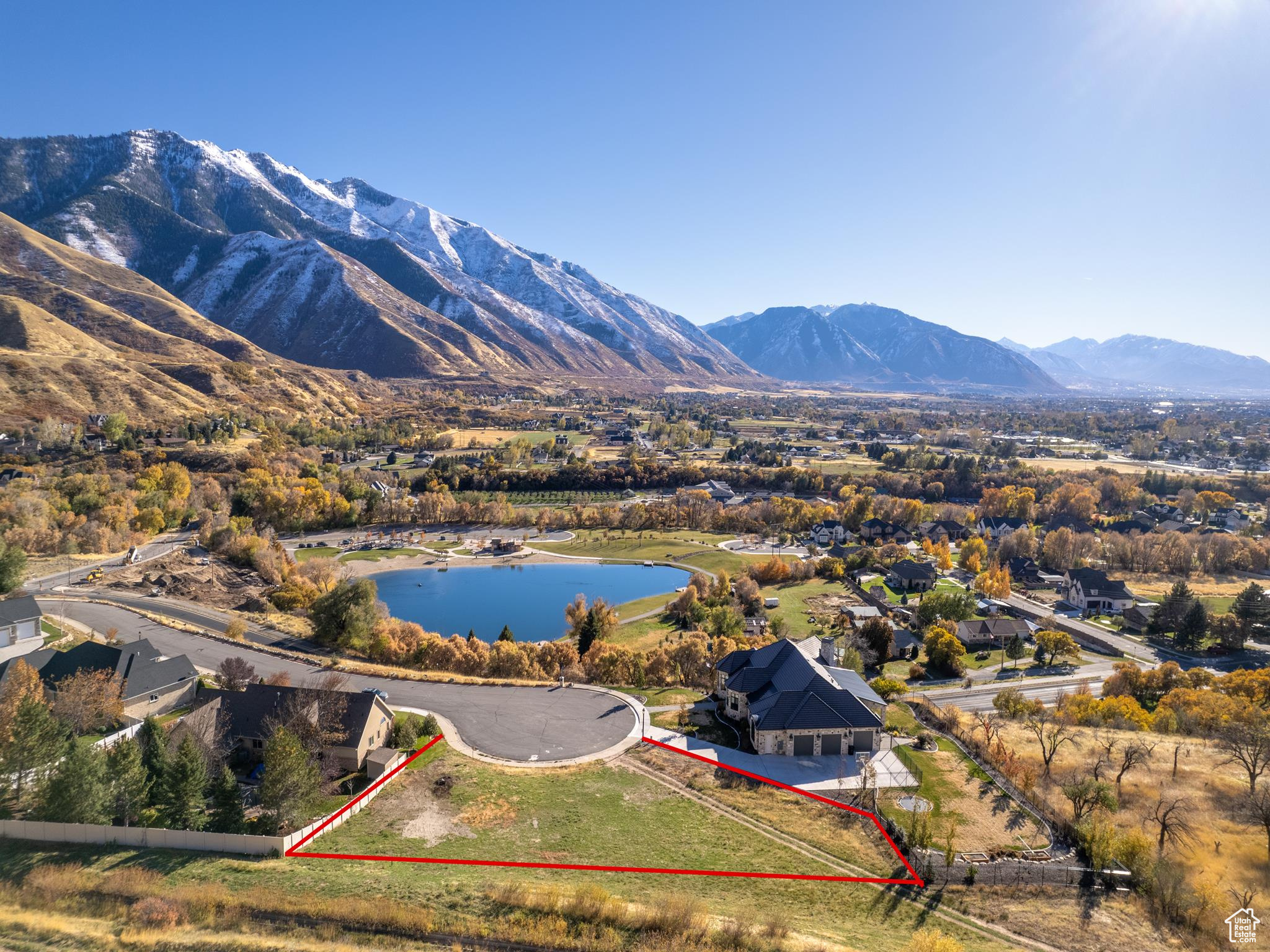 THIRTY OAKS - Residential
