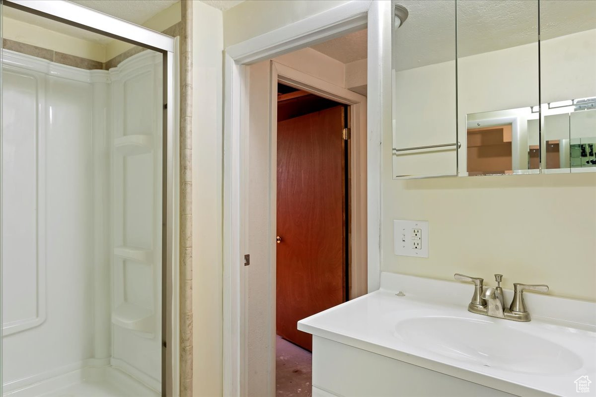 SOUTH HEIGHTS - Residential