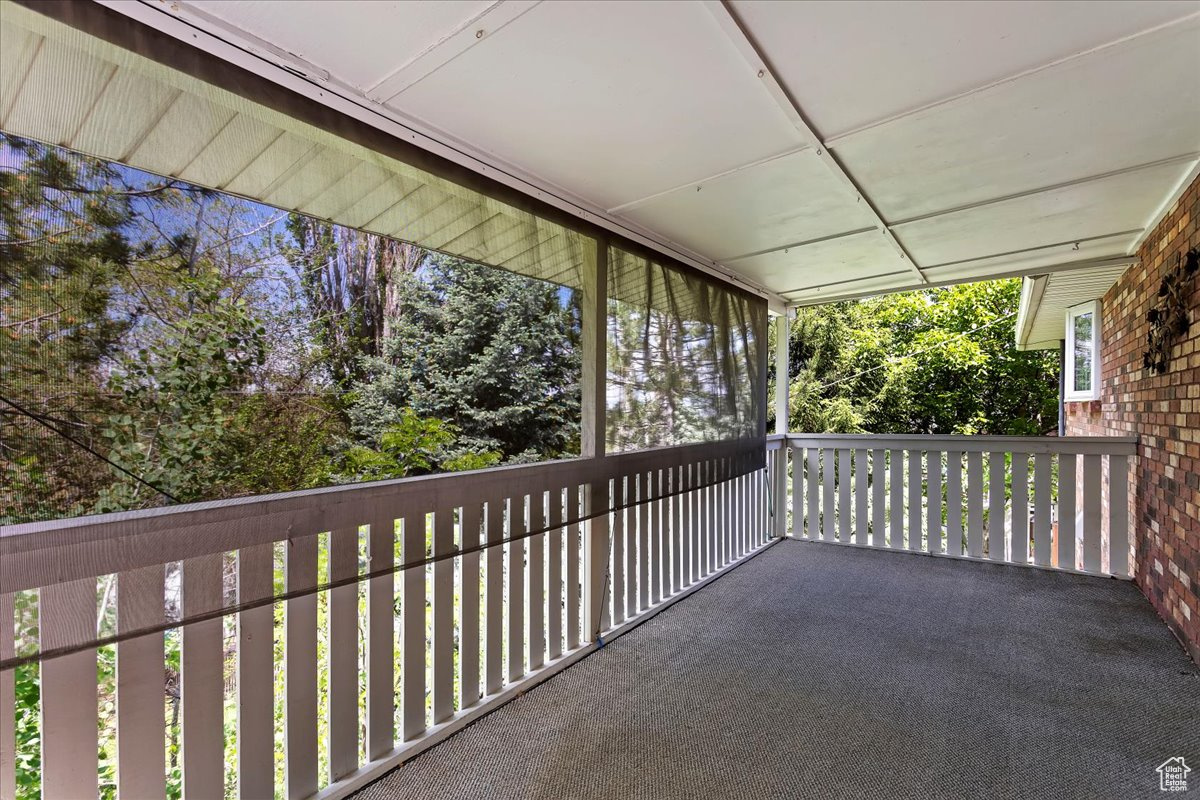 SOUTH HEIGHTS - Residential
