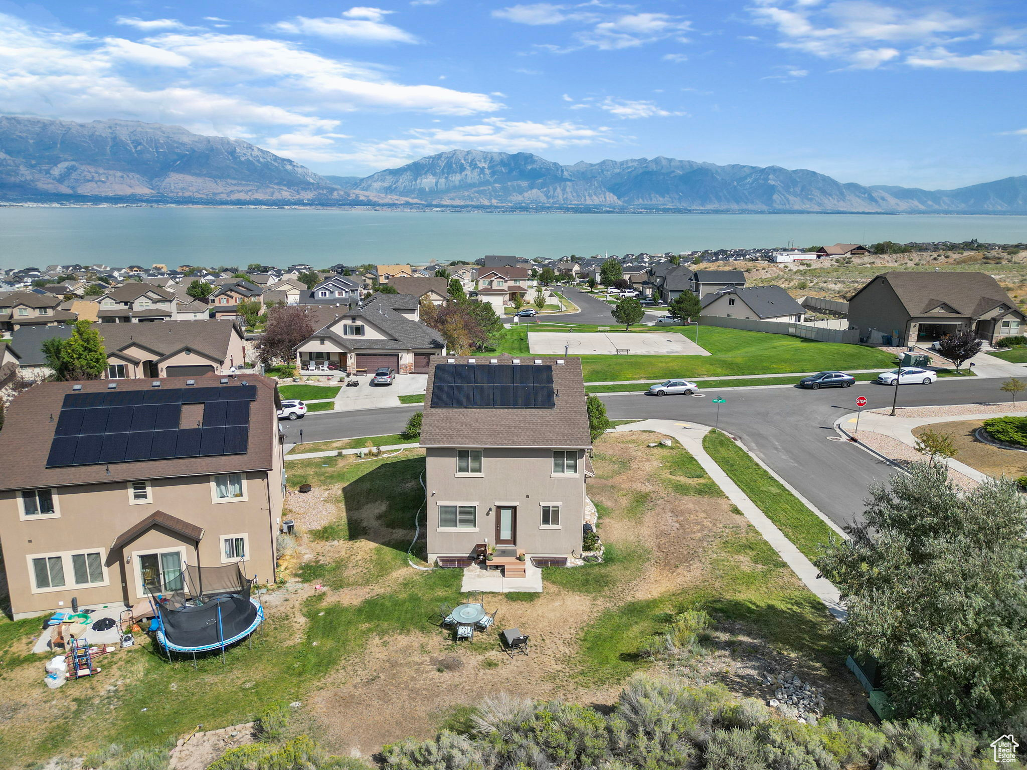 THE VILLAGE OF HAWKS LANDING - Residential