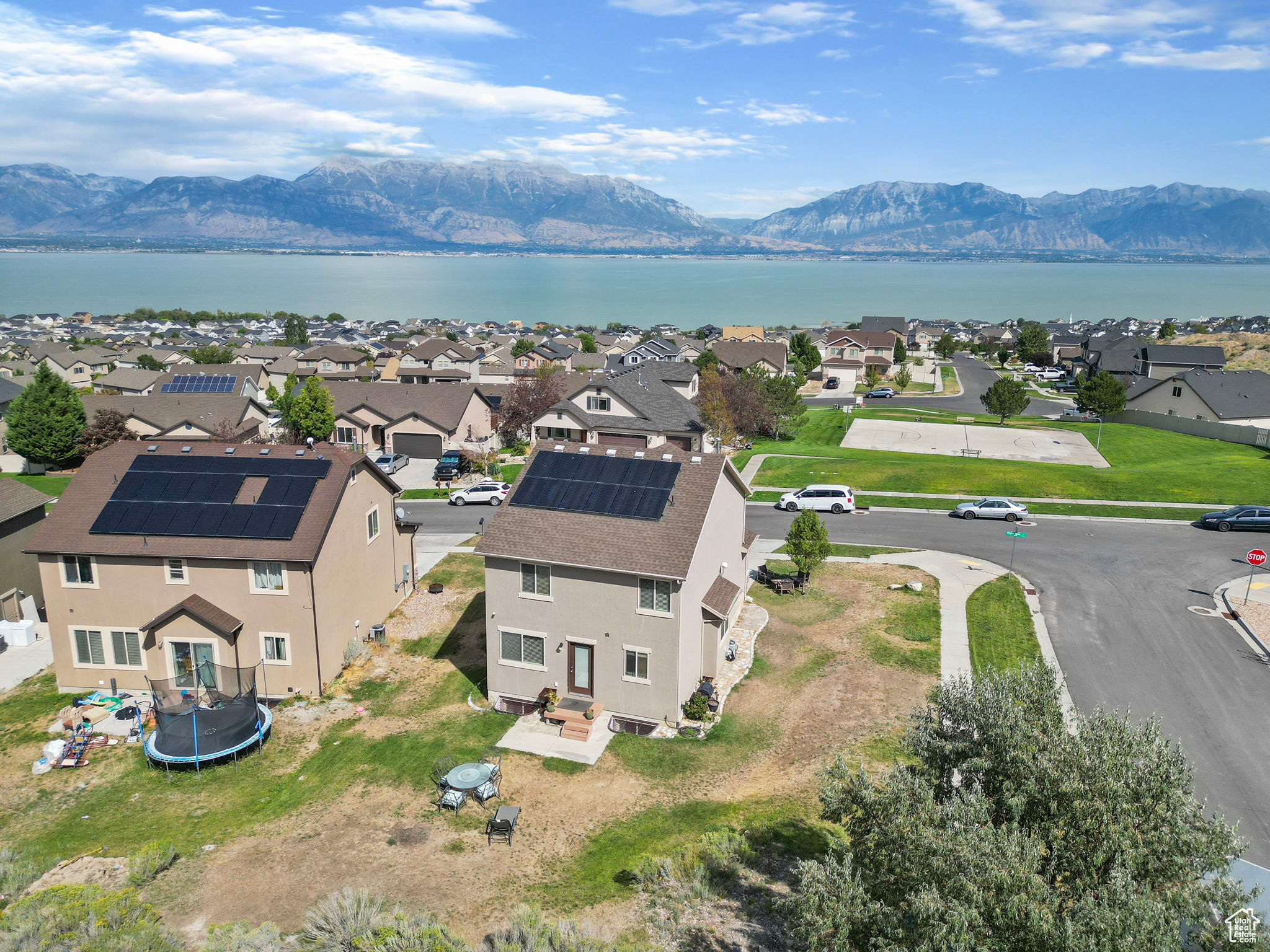 THE VILLAGE OF HAWKS LANDING - Residential
