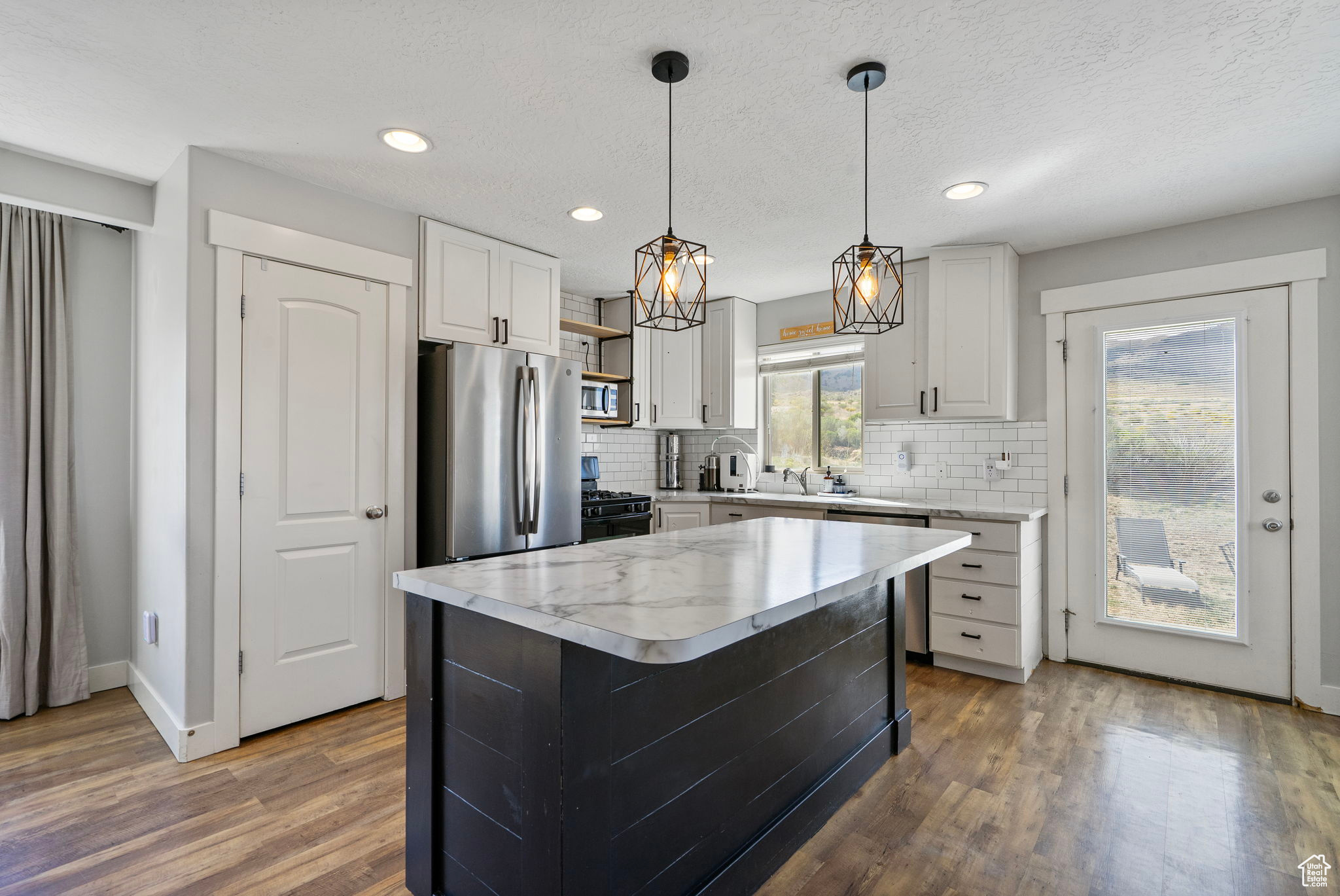 THE VILLAGE OF HAWKS LANDING - Residential