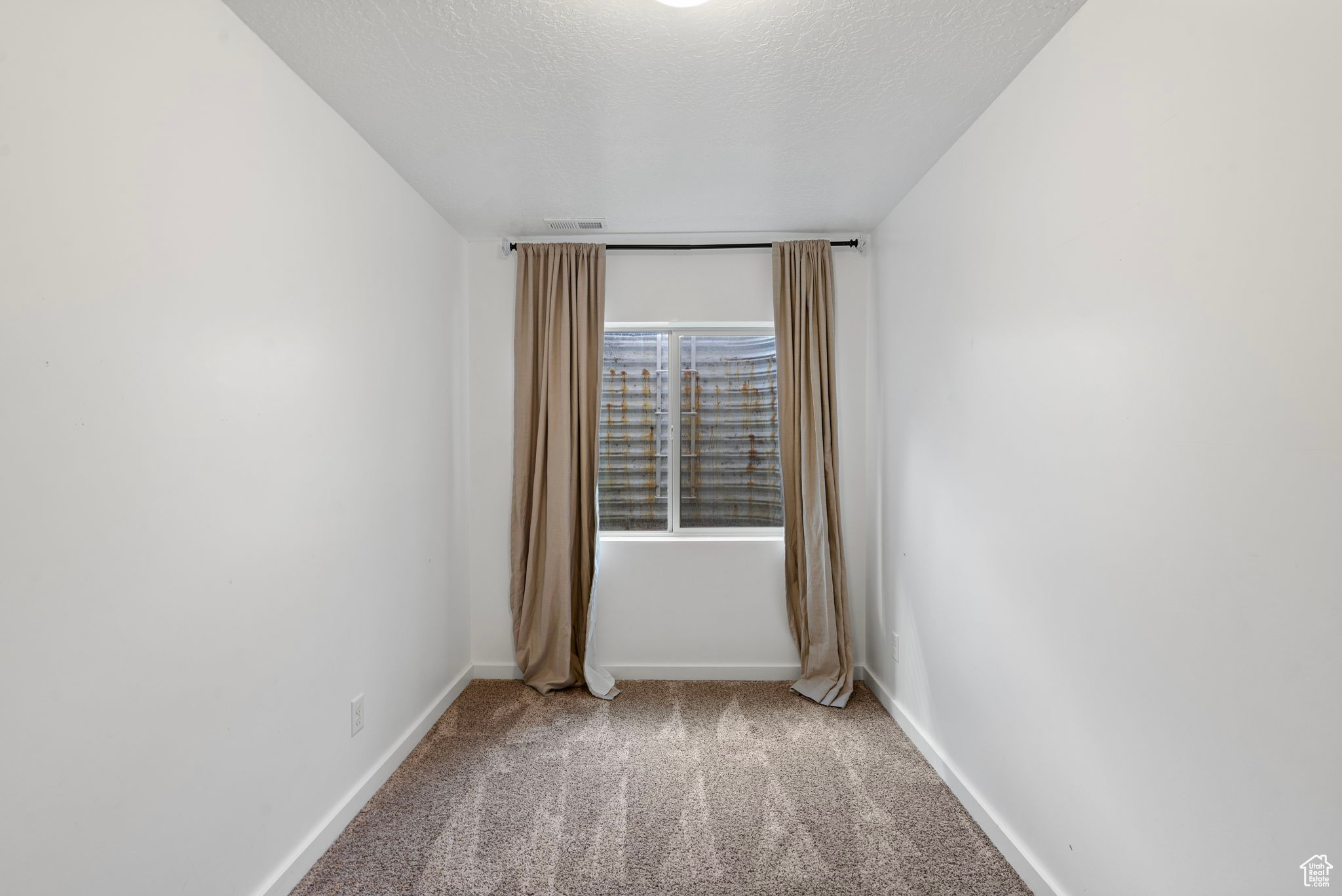 THE VILLAGE OF HAWKS LANDING - Residential