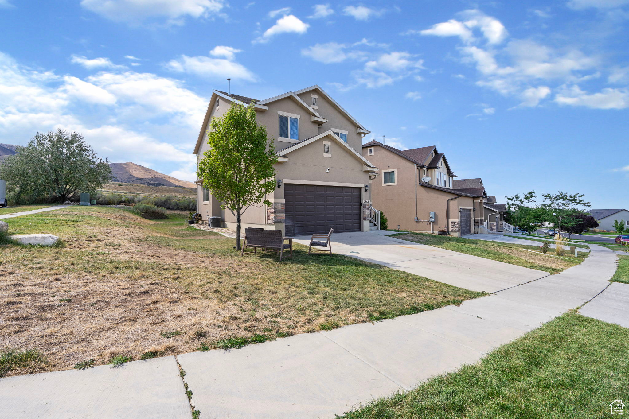 THE VILLAGE OF HAWKS LANDING - Residential