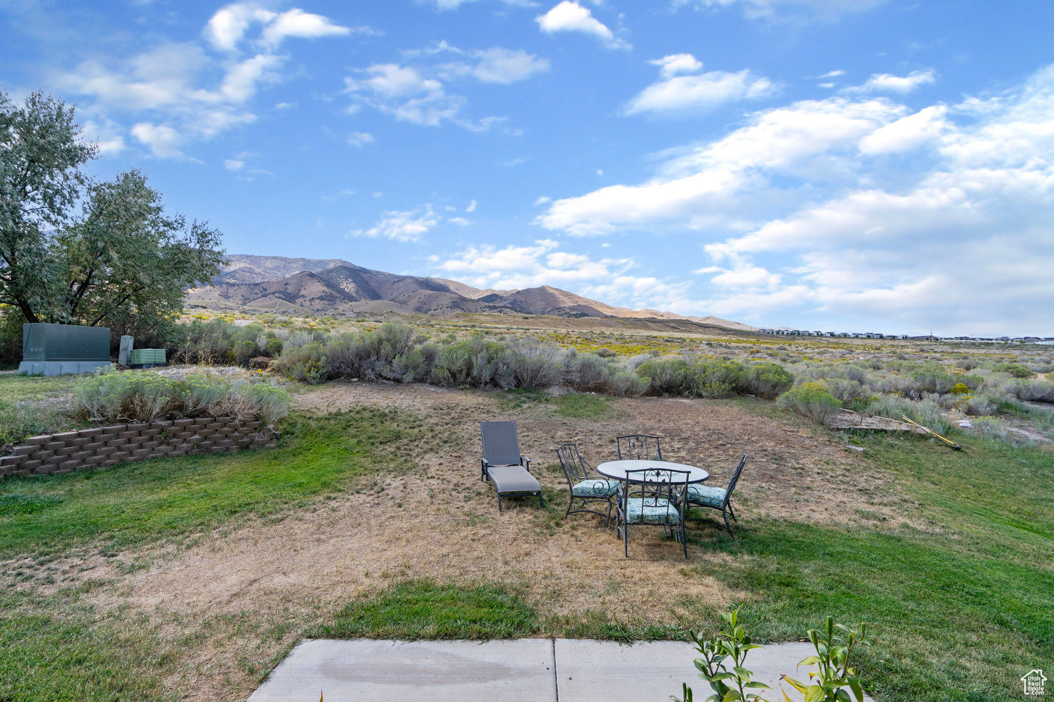 THE VILLAGE OF HAWKS LANDING - Residential