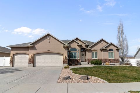 Photo of 12638 S BELLAGIO WAY, Herriman, UT 84096 (MLS # 2146909)