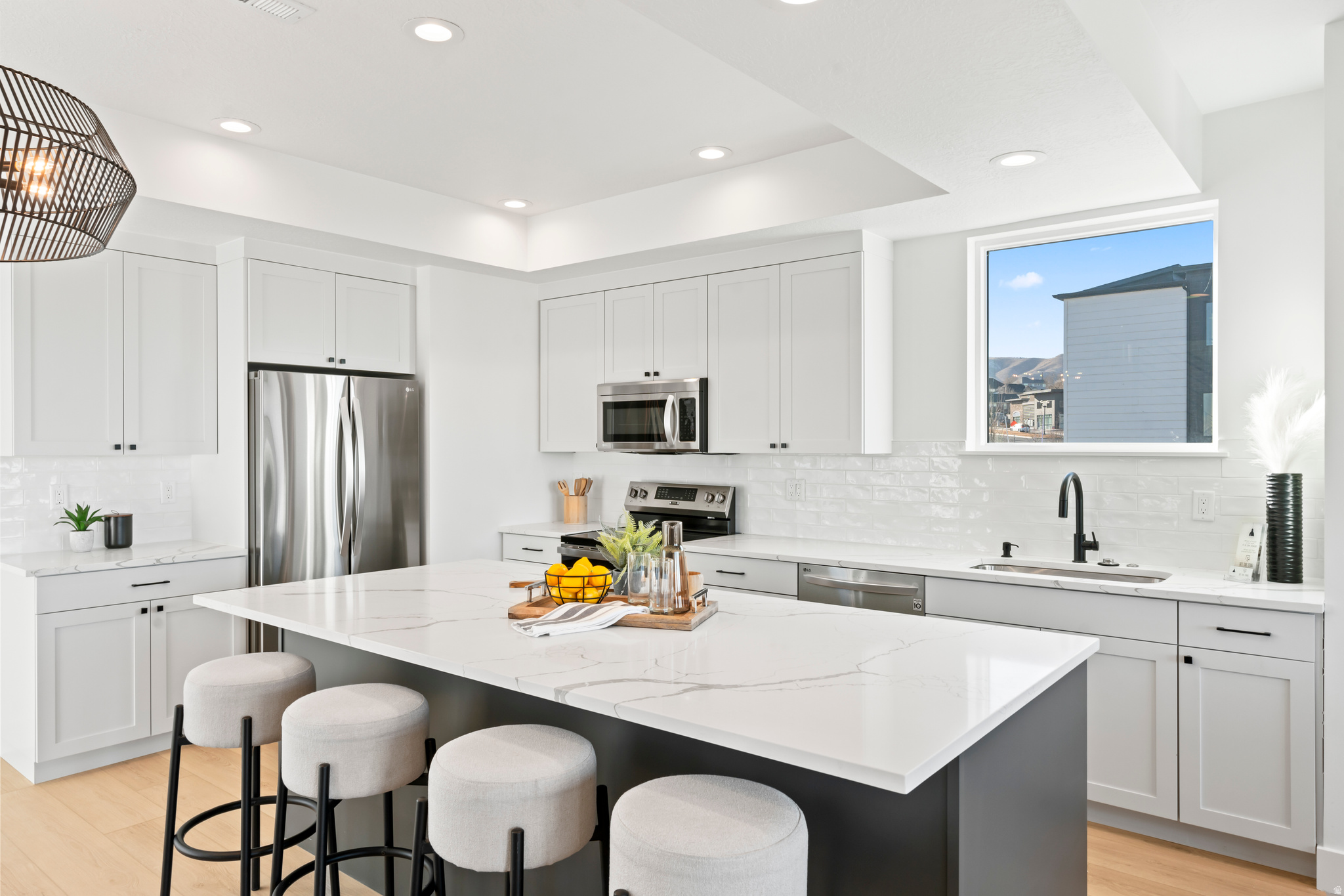 FAIRWAYS TOWNHOMES - Residential