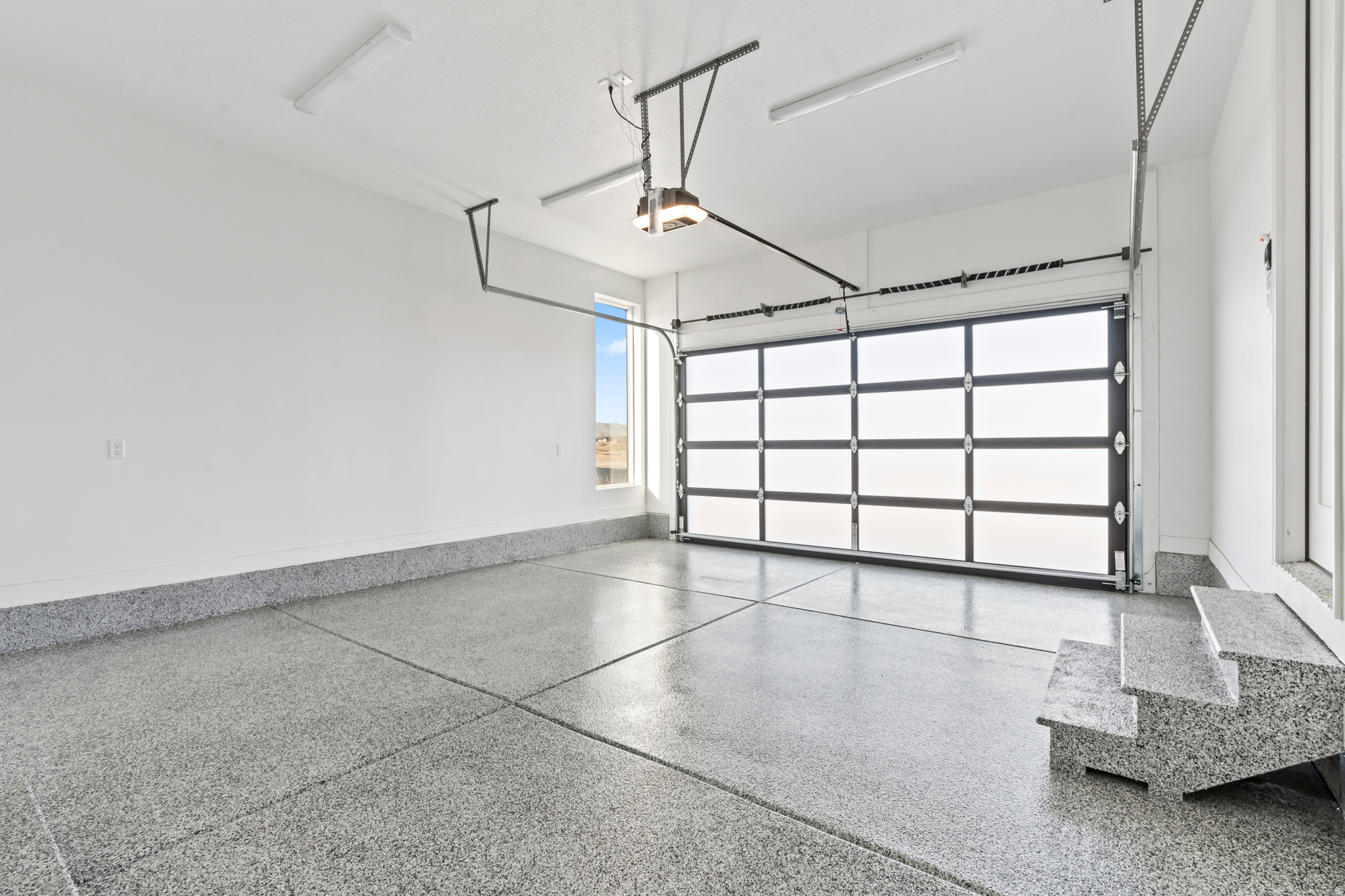 FAIRWAYS TOWNHOMES - Residential