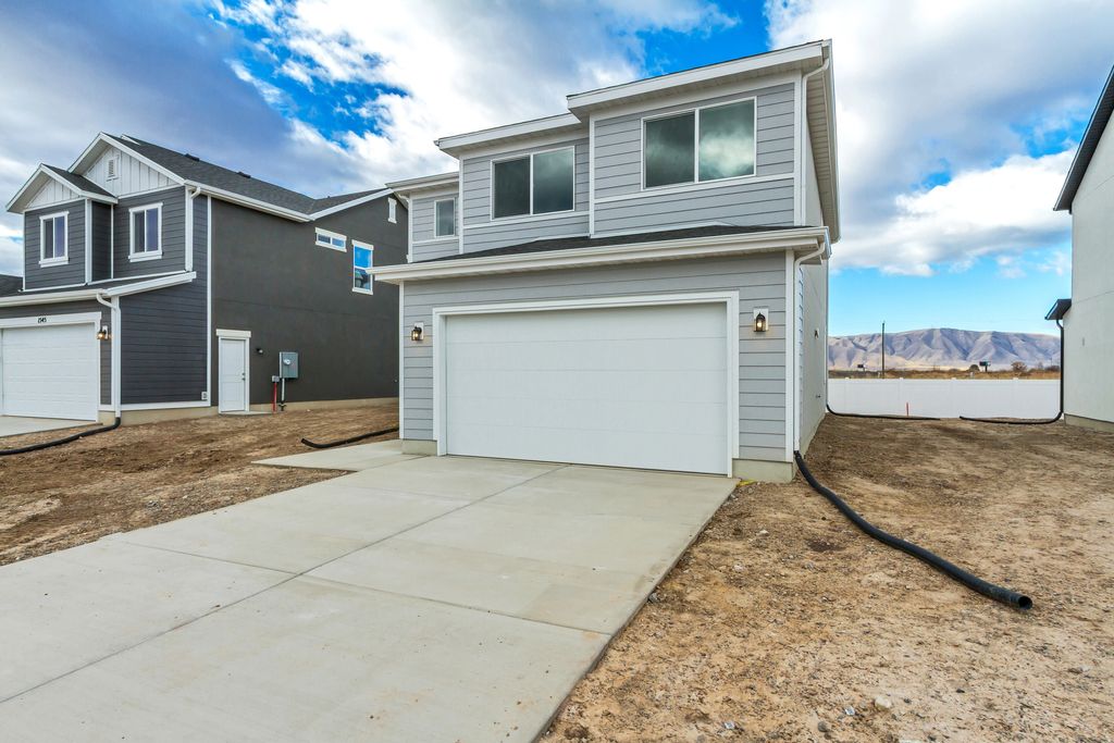 Photo of 1559 N 1190 St W #113, Salem, UT 84653 (MLS # 2130153)