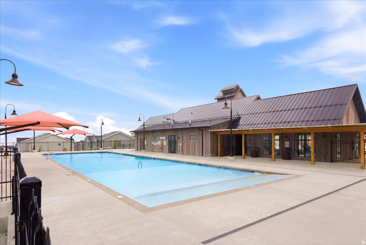 LITTLE VALLEY GATEWAY - Residential