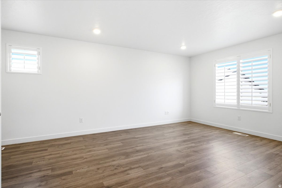 LITTLE VALLEY GATEWAY - Residential
