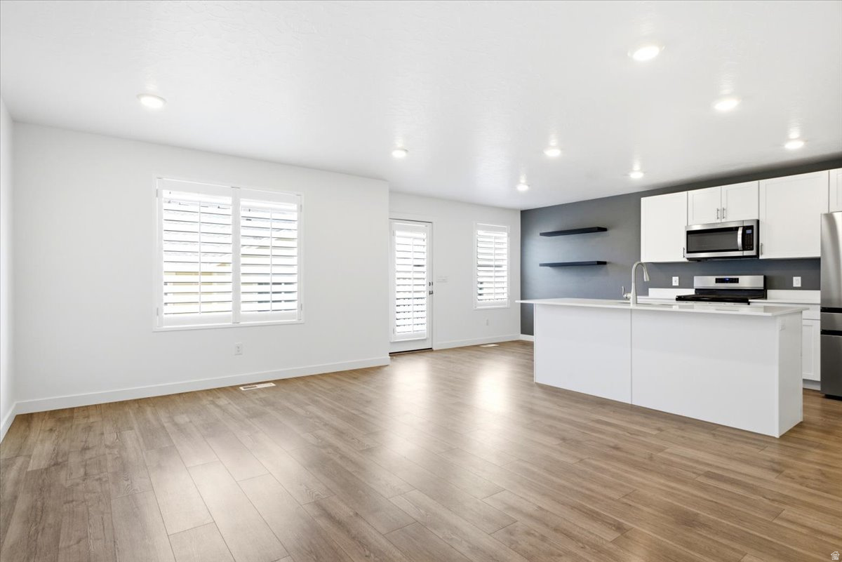 LITTLE VALLEY GATEWAY - Residential