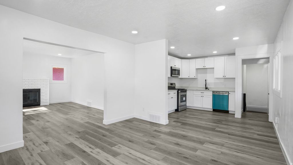 Photo of 2319 HARRISON BLVD, Ogden, UT 84401 (MLS # 2141807)