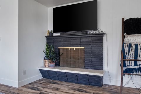 Tiny photo for 1185 E HILLCREST DR, Springville, UT 84663 (MLS # 2134486)