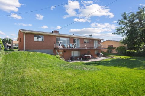 Tiny photo for 1185 E HILLCREST DR, Springville, UT 84663 (MLS # 2134486)