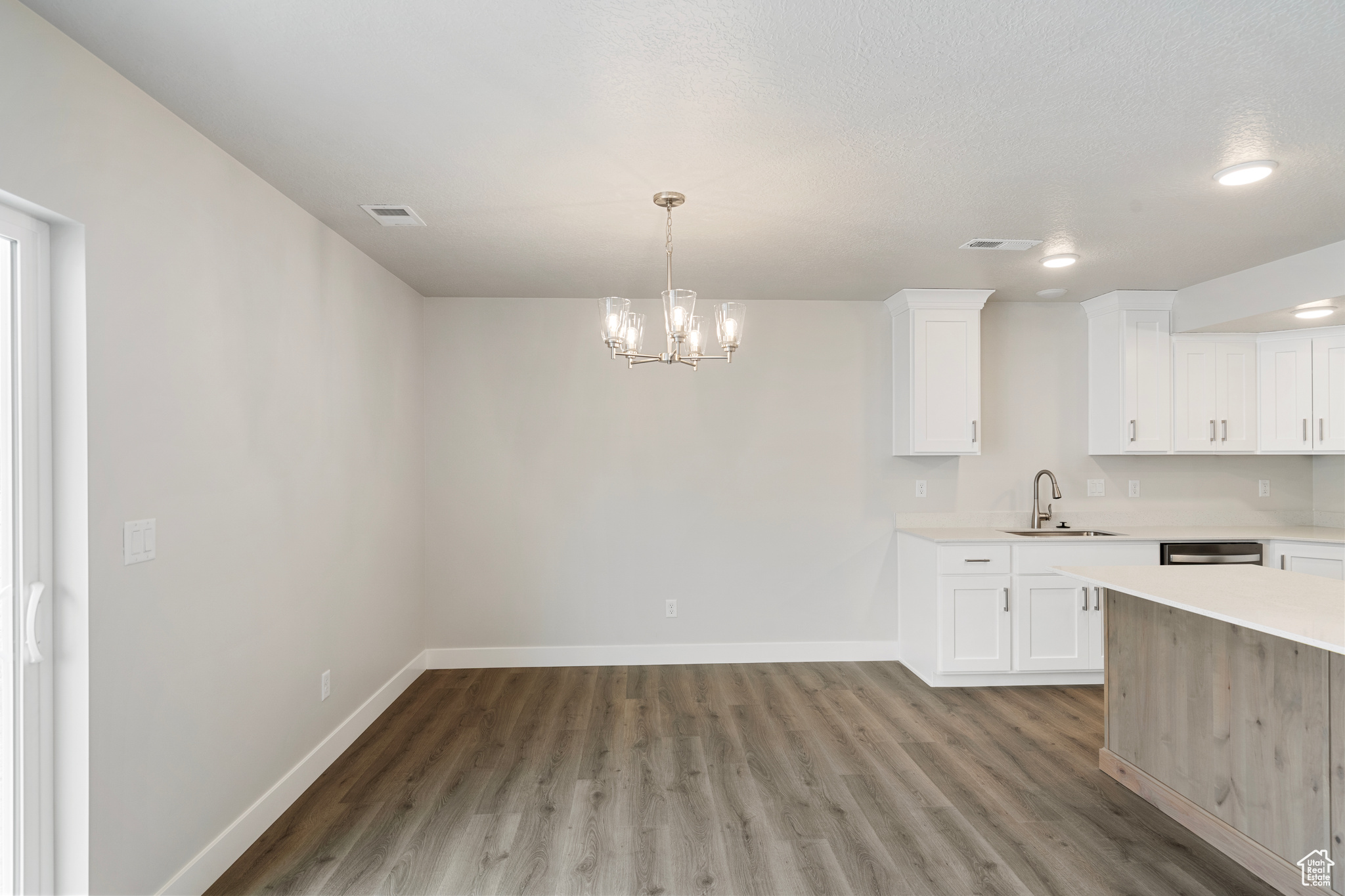 APPLE HOLLOW AT THE ORCHARDS - Residential