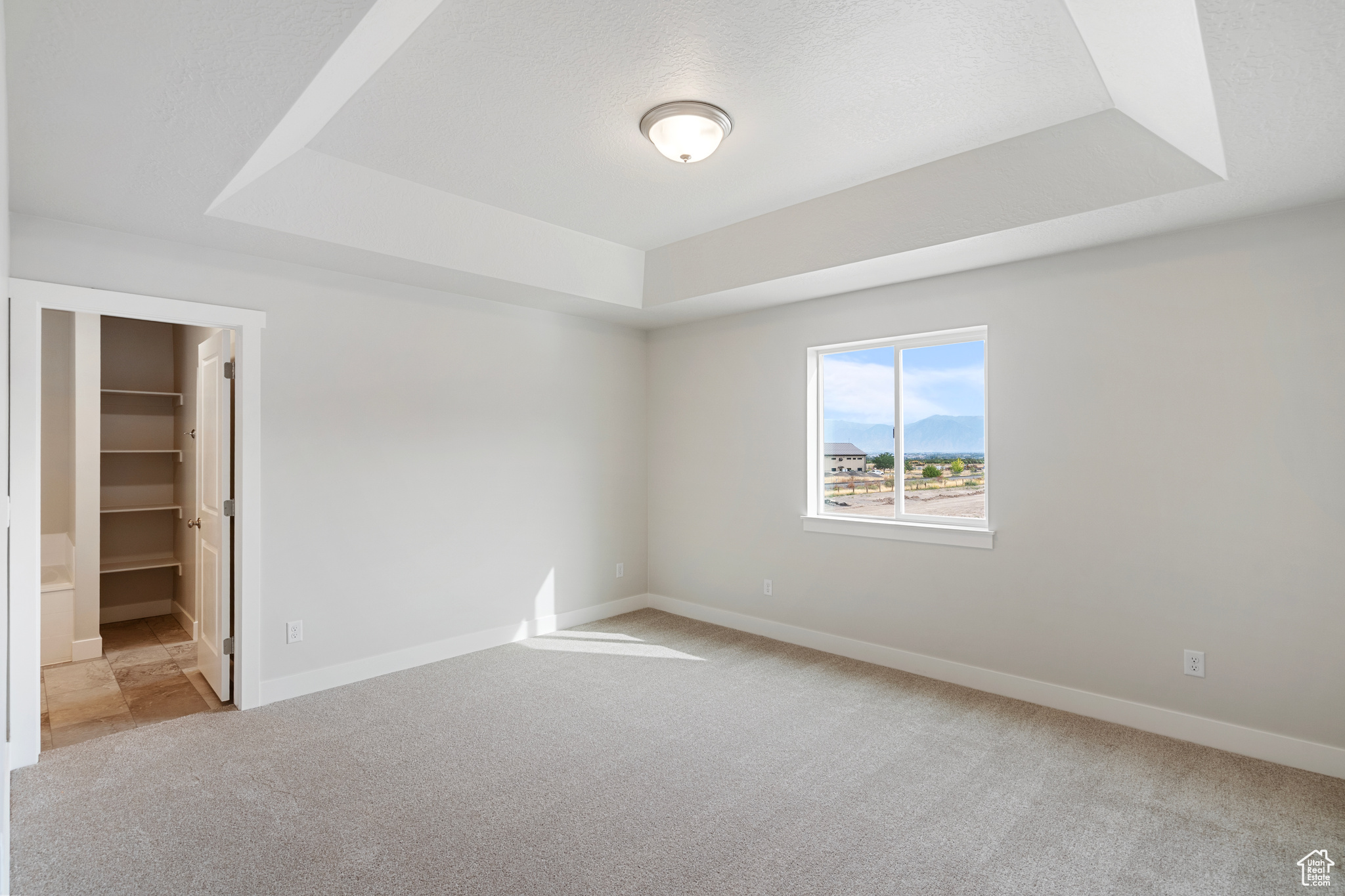 APPLE HOLLOW AT THE ORCHARDS - Residential
