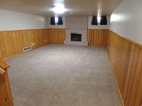 Tiny photo for 5572 S AVALON DR, Murray, UT 84107 (MLS # 2145791)